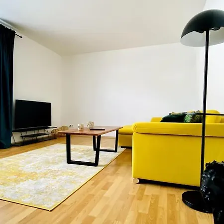 Im Herzen Von - Ruhig Und Zentral 에센